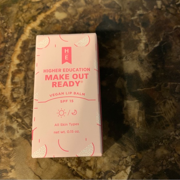 Higher Education Study Buddy Mask Make out Ready lip balm - Picture 4 of 12